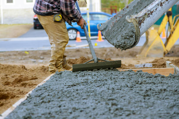 Best Residential Concrete Solutions in Monte Alto, TX