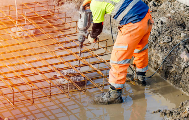 Best Concrete Sidewalk Installation in Monte Alto, TX
